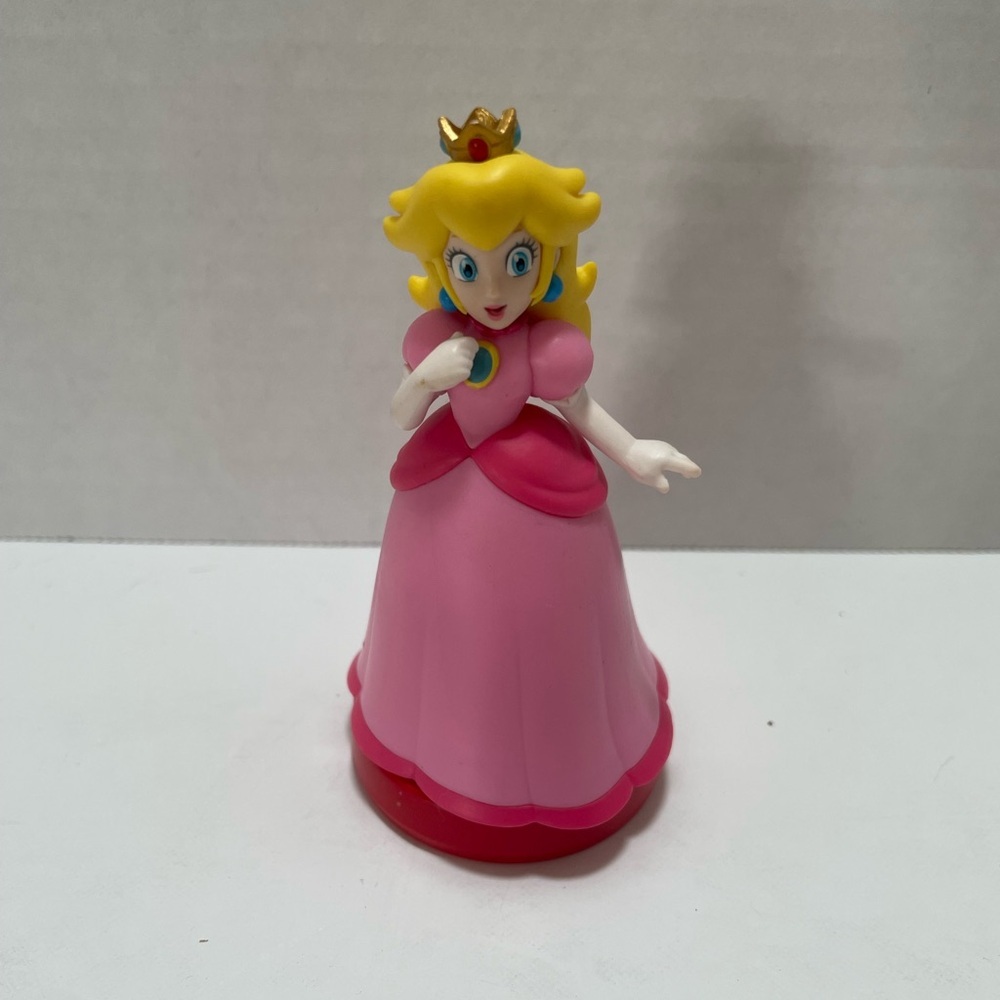 Princess Peach Super Smash Bros Amiibo Nintendo